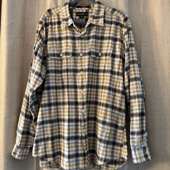 Eddie Bauer Relaxed Fit Plaid Long Sleeve Button Up Shirt Size Large Men’s - Picture 2 of 7
